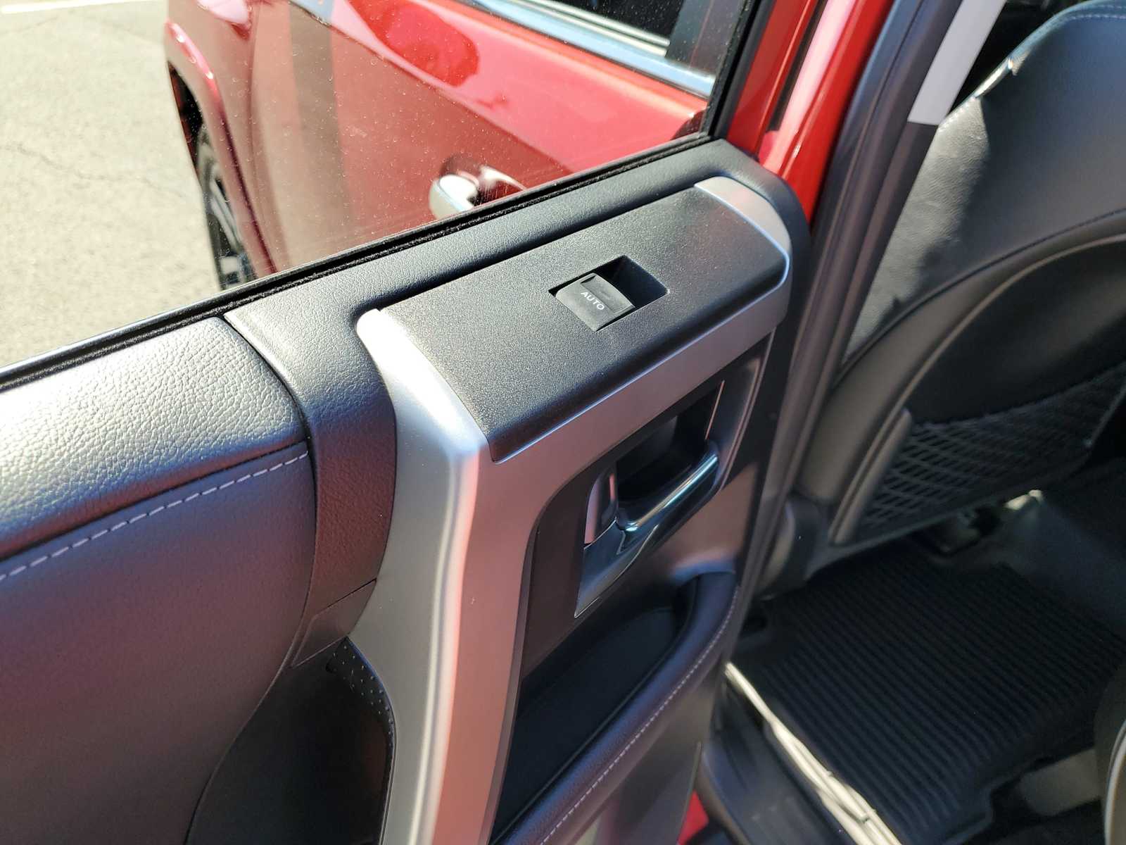 Thumbnail: 2024 Toyota 4Runner - 11