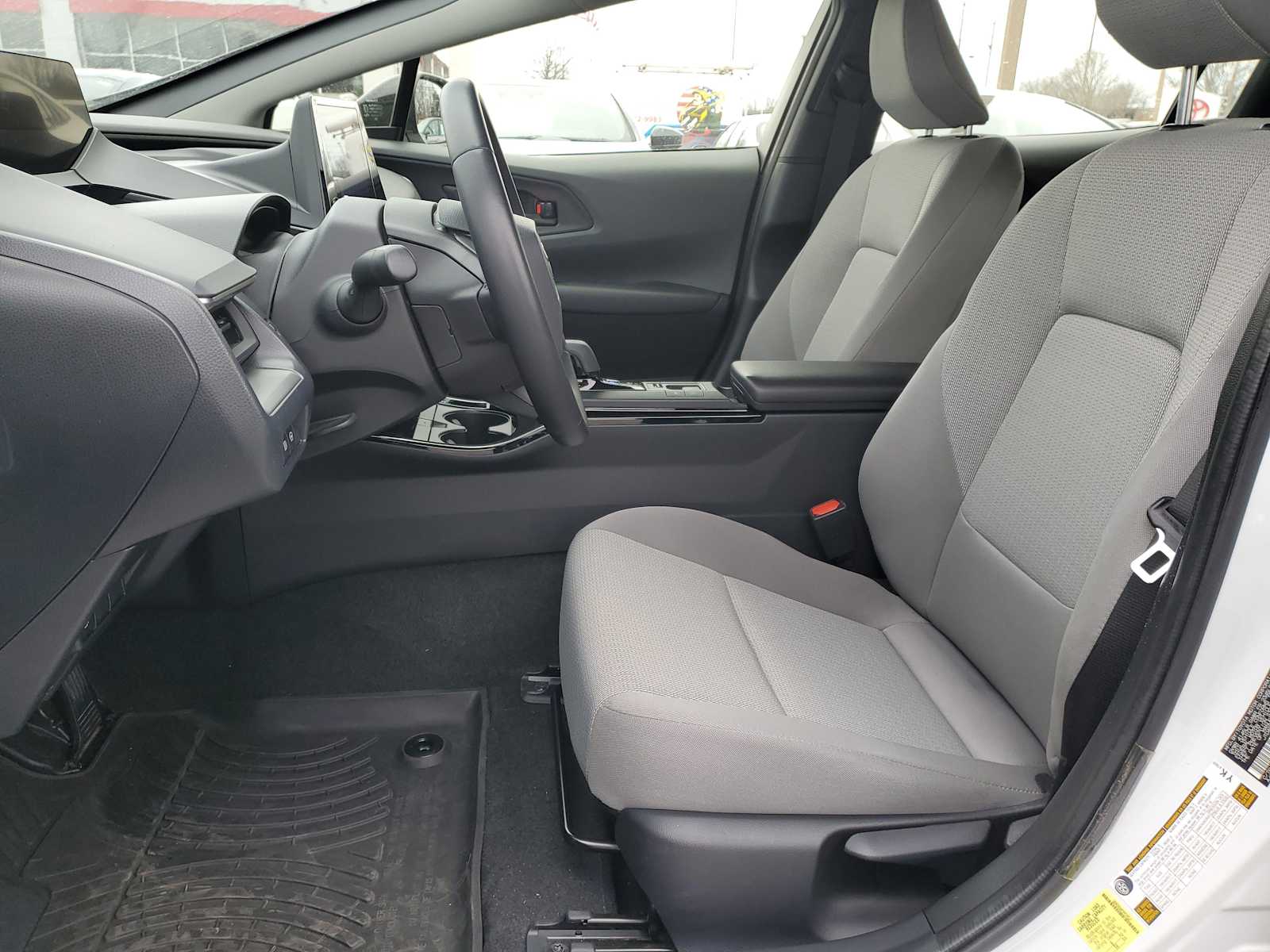 Thumbnail: 2024 Toyota Prius - 15