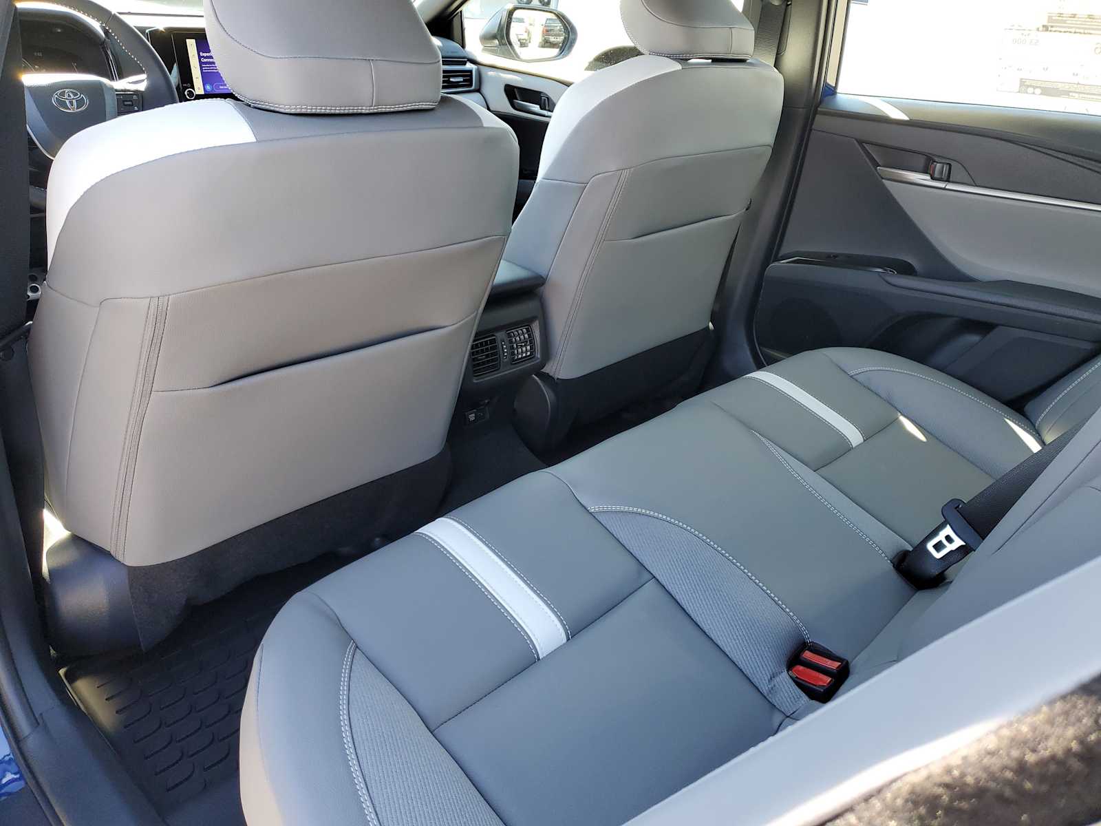 Thumbnail: 2026 Toyota Camry - 13