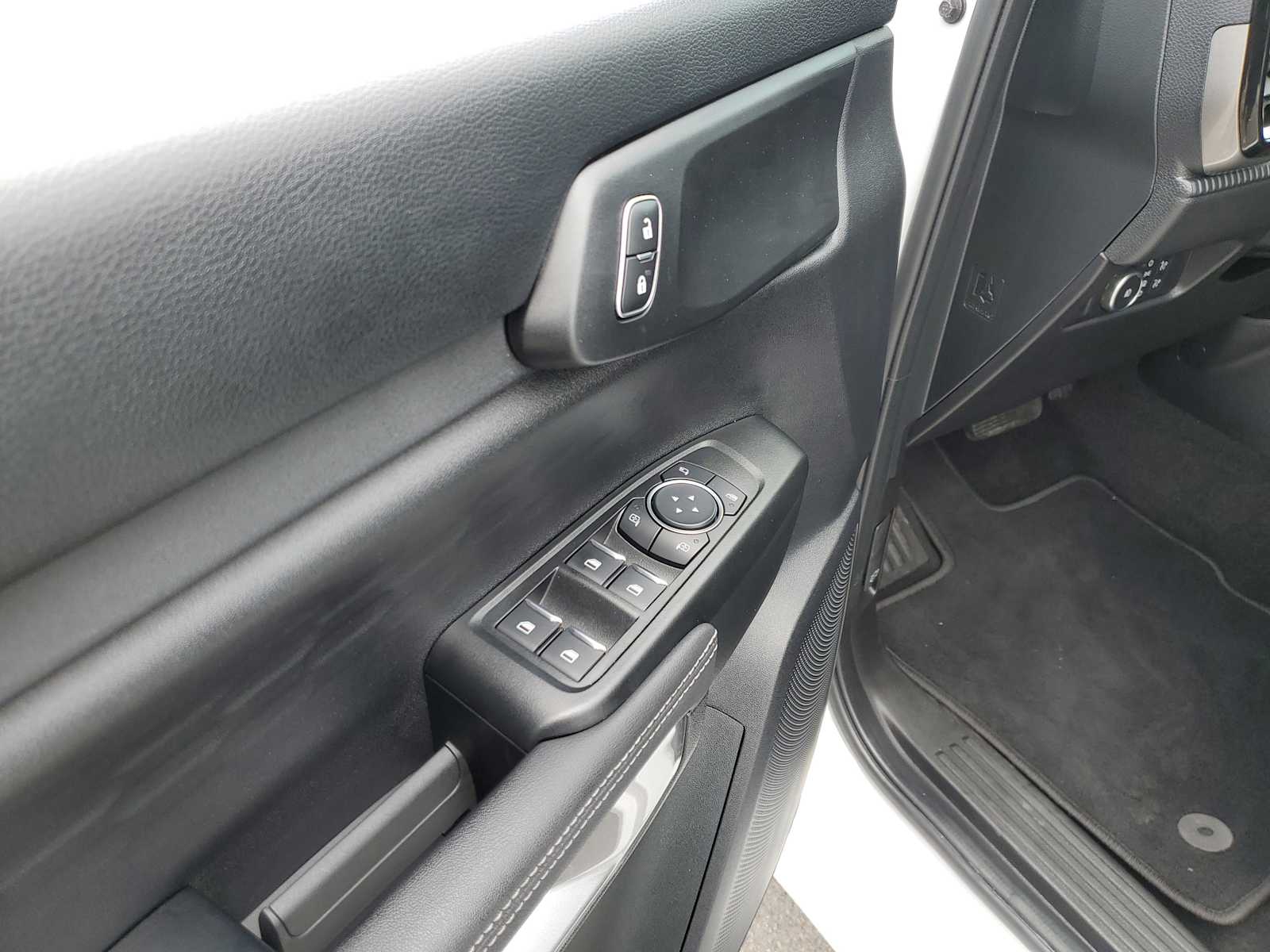 Thumbnail: 2024 Ford Ranger - 16