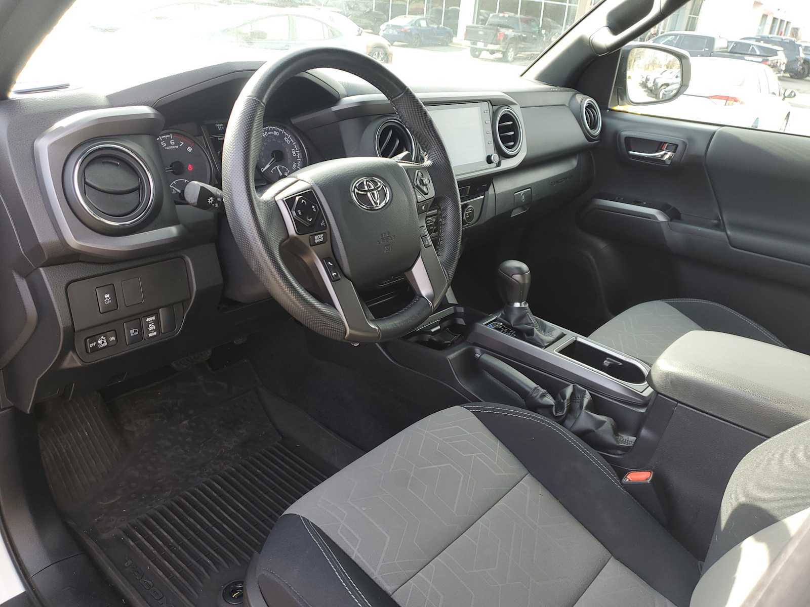 Thumbnail: 2023 Toyota Tacoma - 20