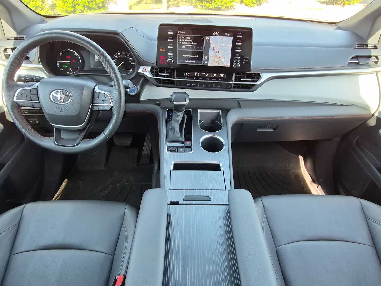 Thumbnail: 2024 Toyota Sienna - 5