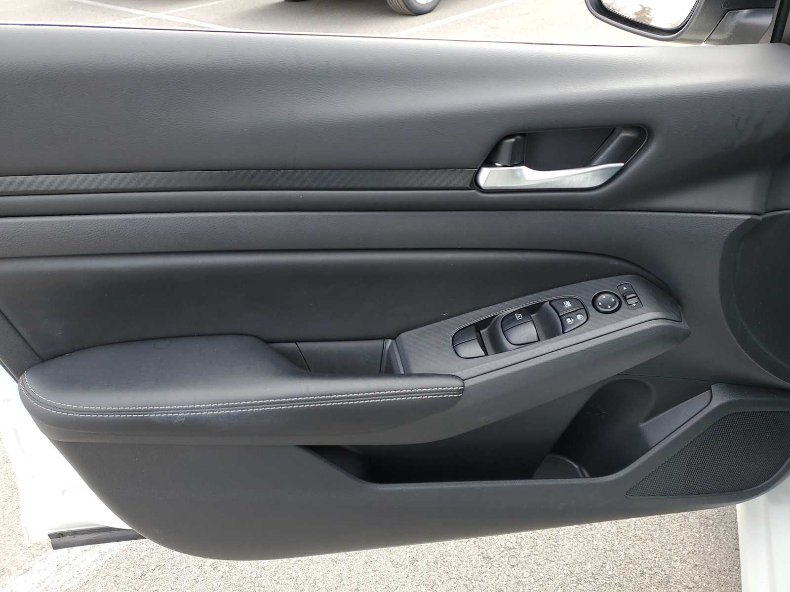 Thumbnail: 2025 Nissan Altima - 14