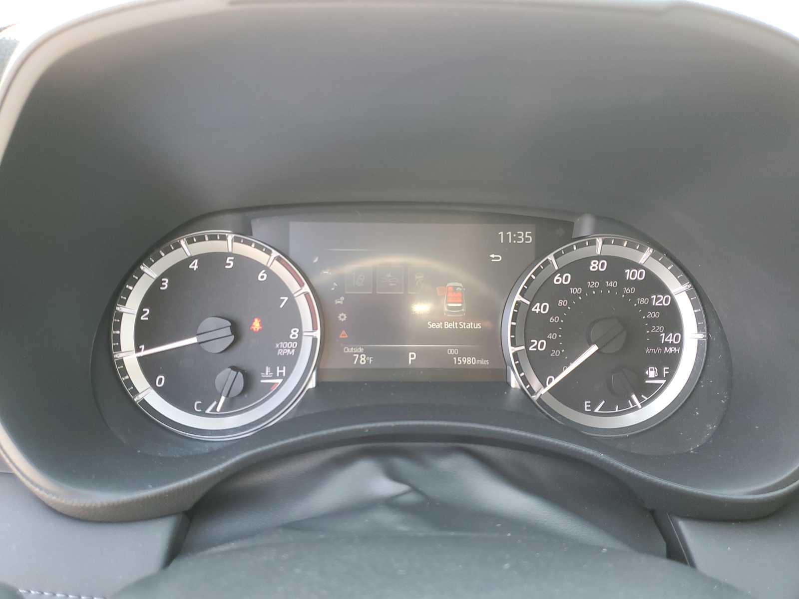 Thumbnail: 2023 Toyota Highlander - 25