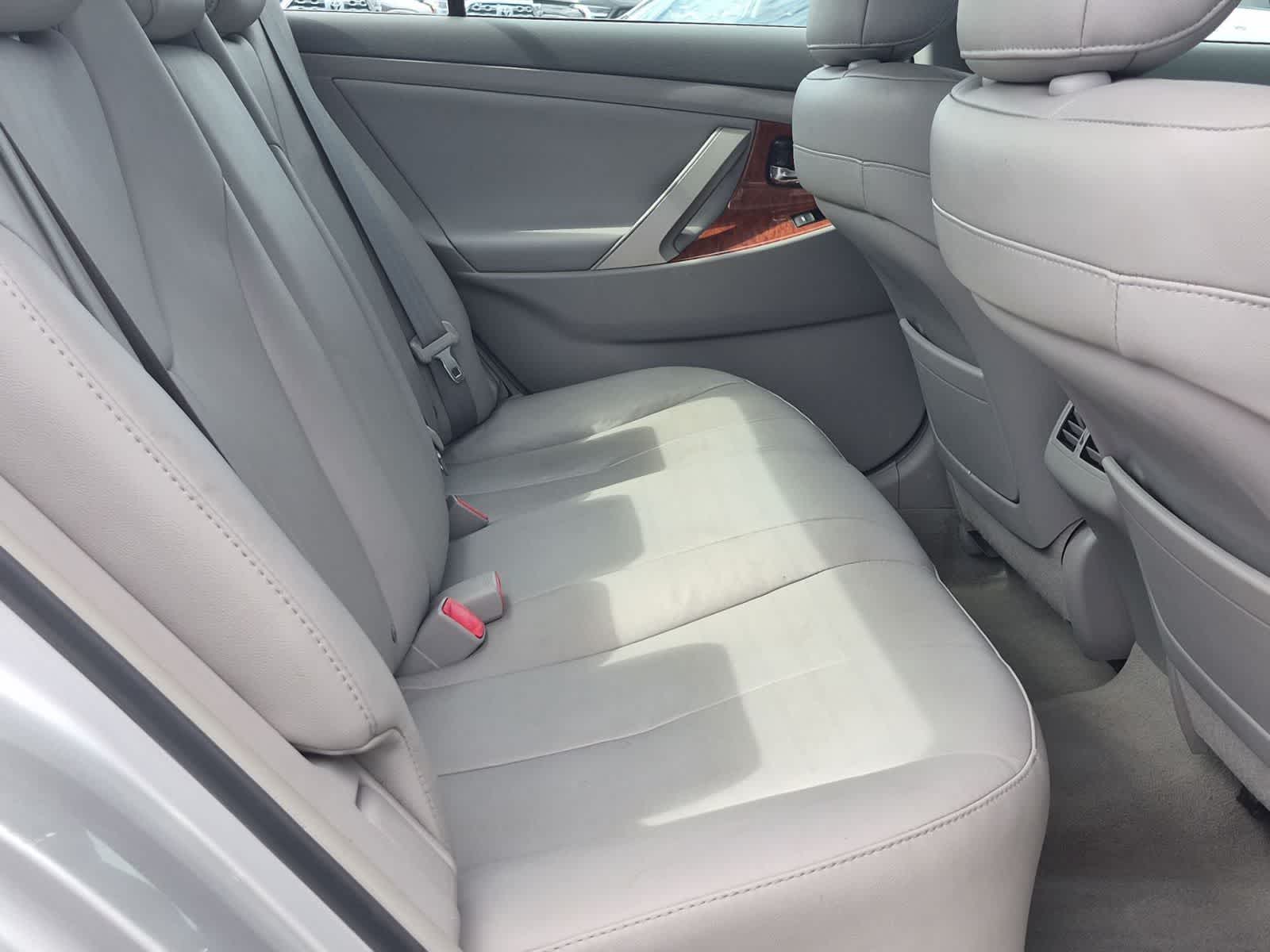 Thumbnail: 2011 Toyota Camry - 22