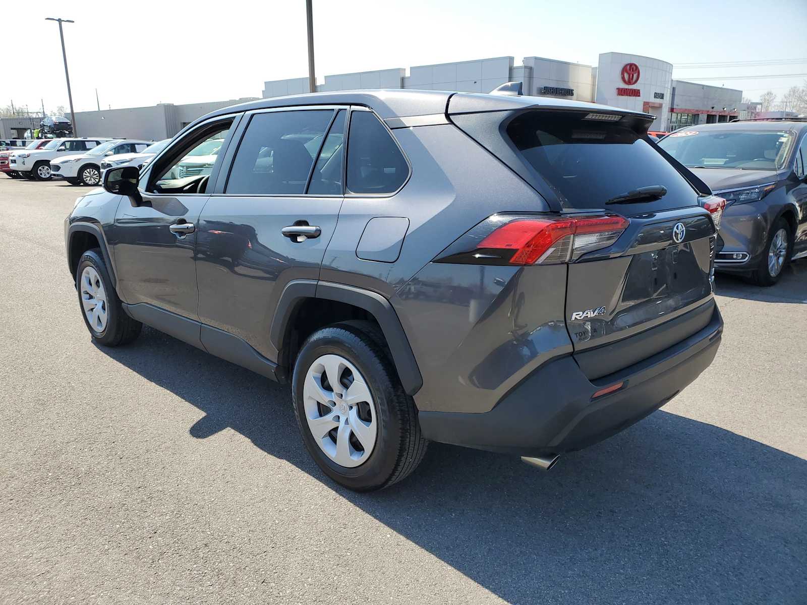 Thumbnail: 2024 Toyota RAV4 - 2