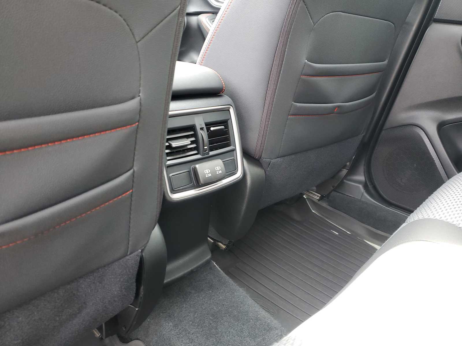 Thumbnail: 2020 Subaru Forester - 14