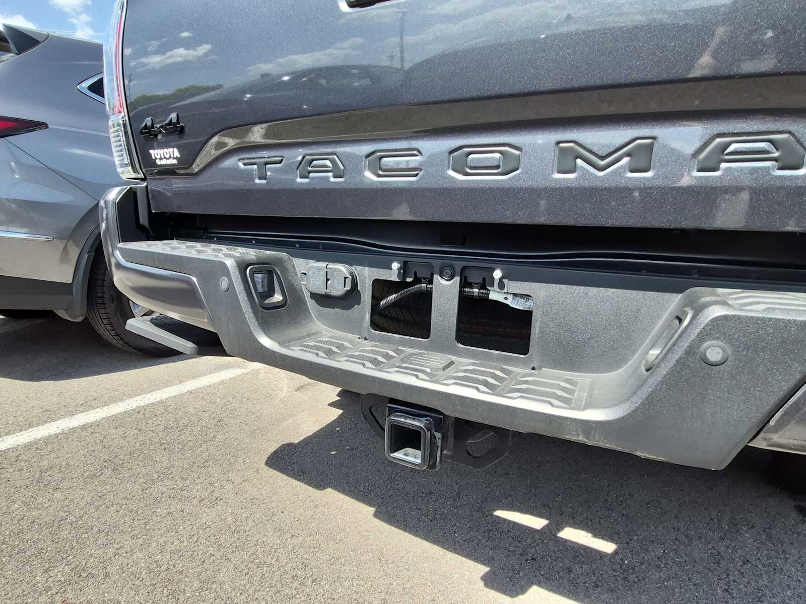 Thumbnail: 2023 Toyota Tacoma - 29