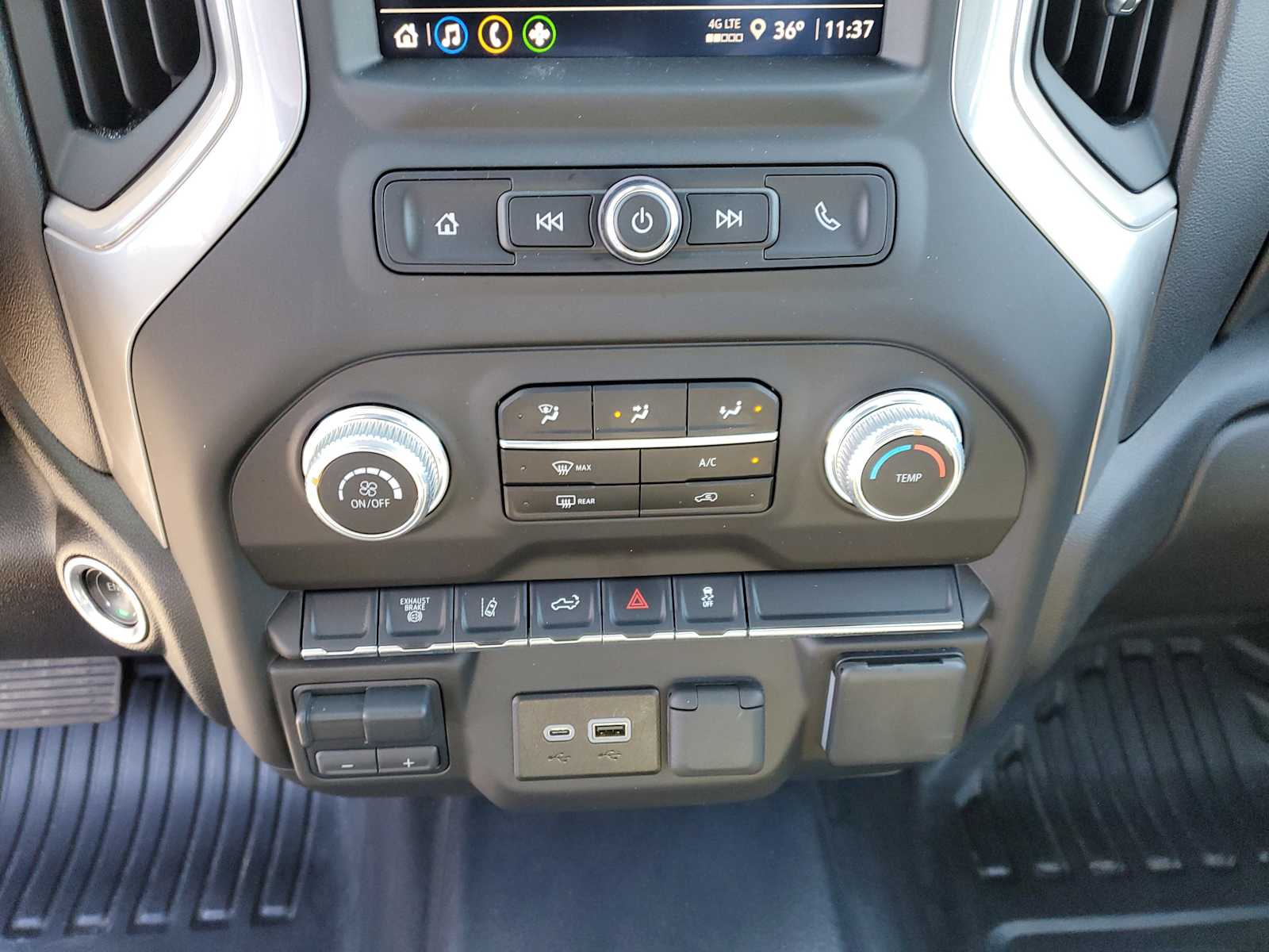 Thumbnail: 2025 GMC Sierra 3500 - 28