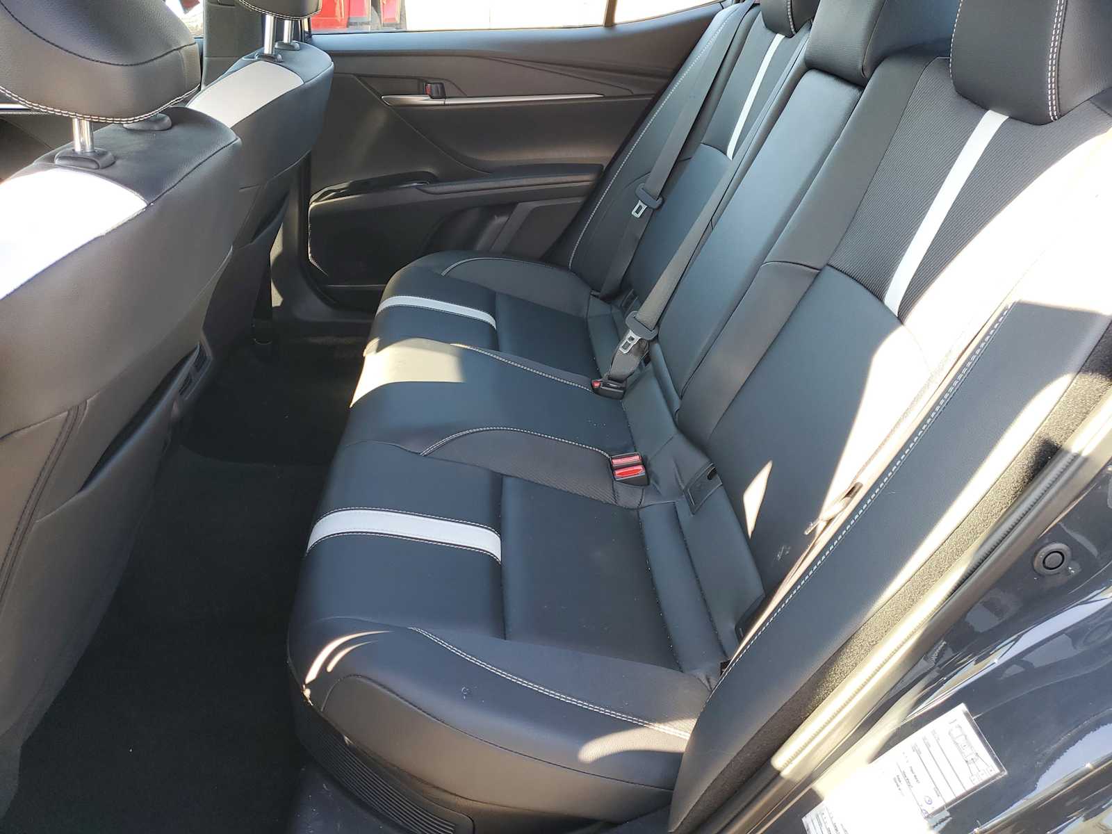 Thumbnail: 2025 Toyota Camry - 12