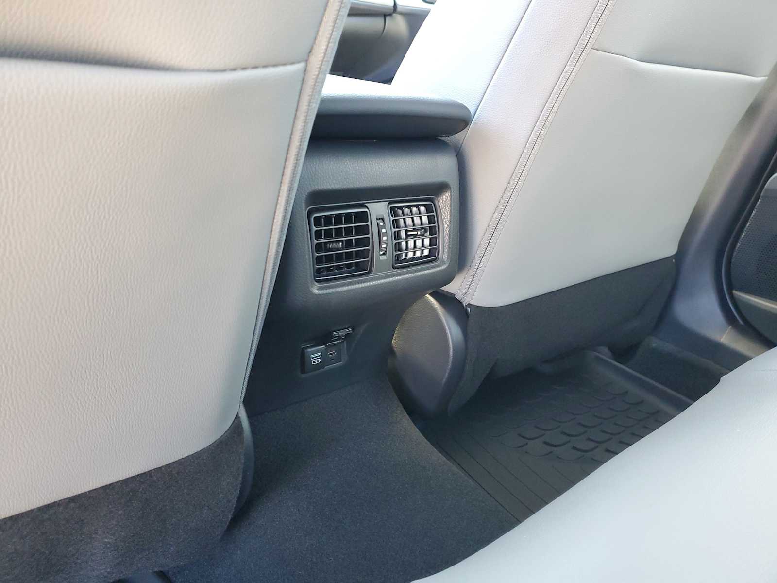 Thumbnail: 2026 Toyota Camry - 14