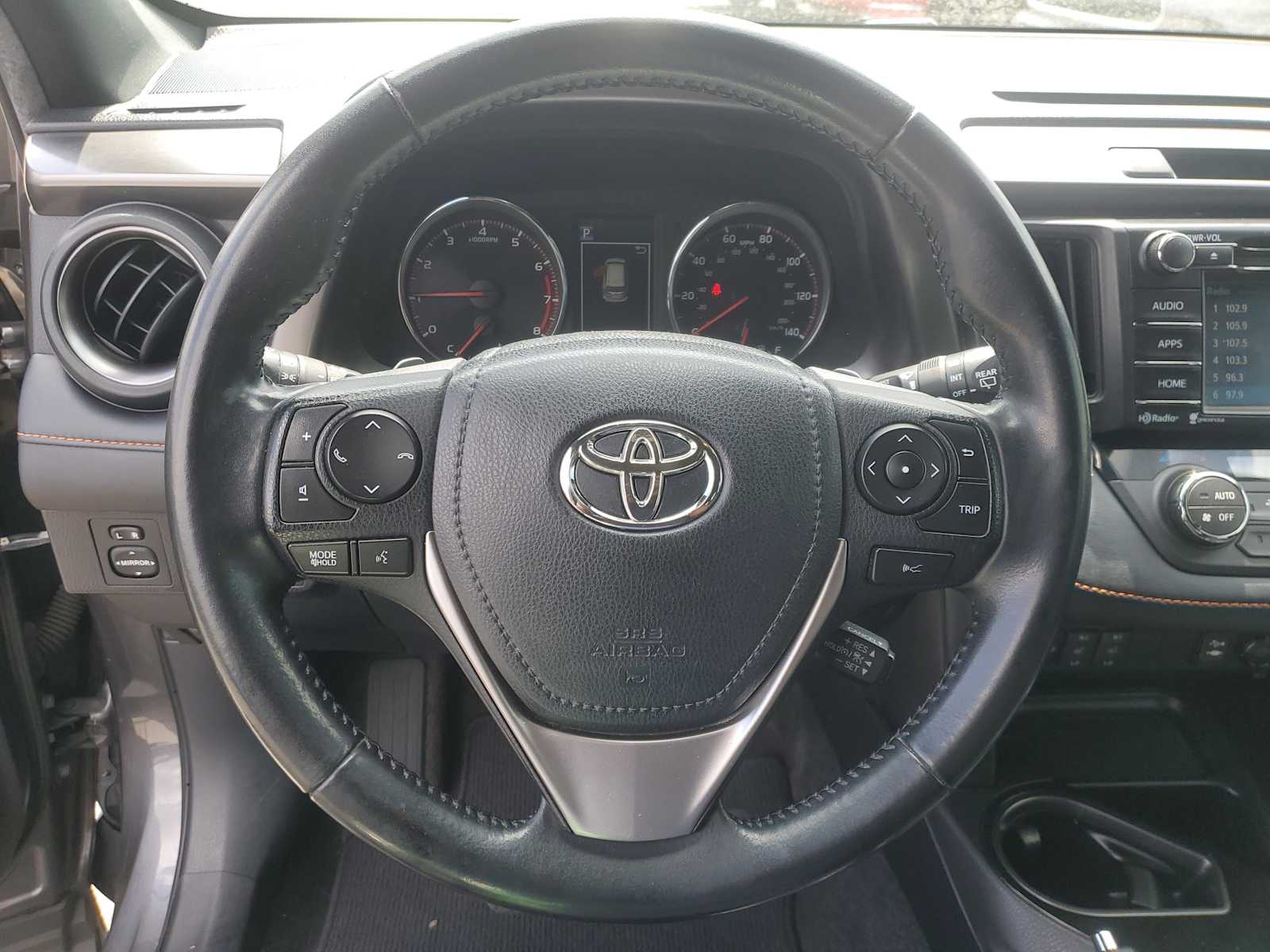 Thumbnail: 2017 Toyota RAV4 - 23