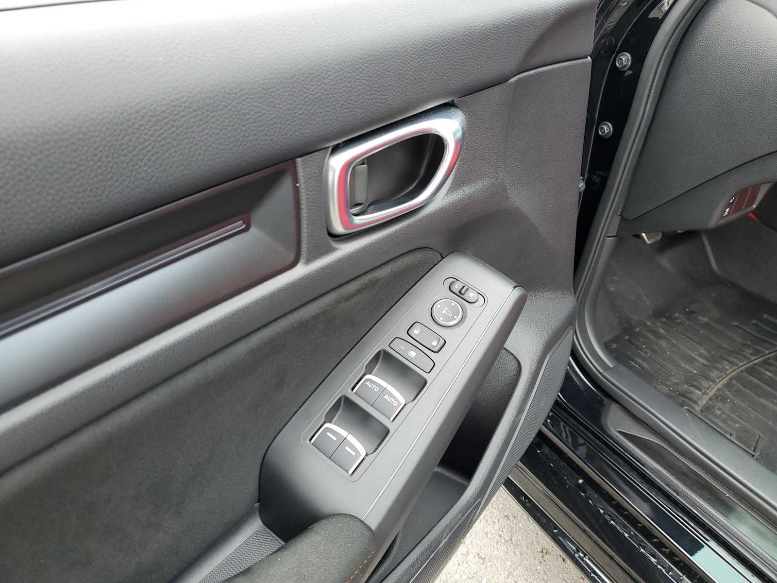 Thumbnail: 2025 Honda Civic - 16