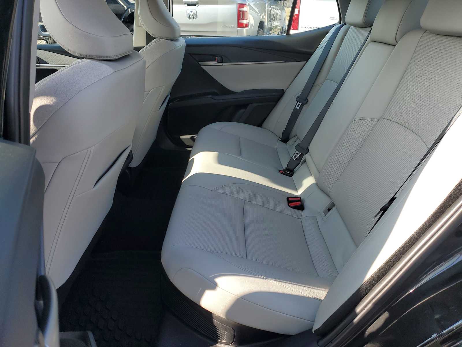 Thumbnail: 2025 Toyota Camry - 12