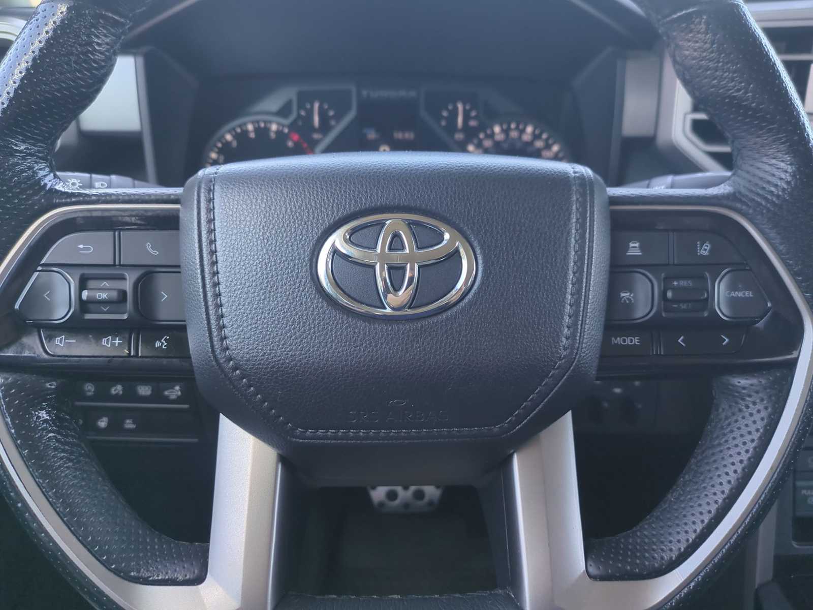 Thumbnail: 2022 Toyota Tundra - 15