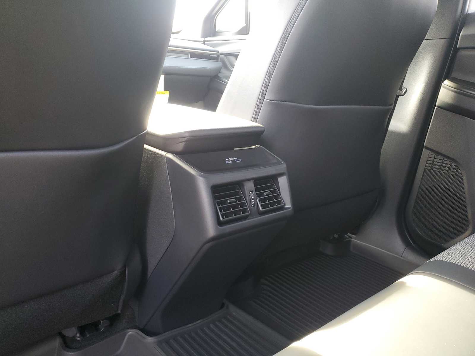 Thumbnail: 2026 Toyota bZ - 15