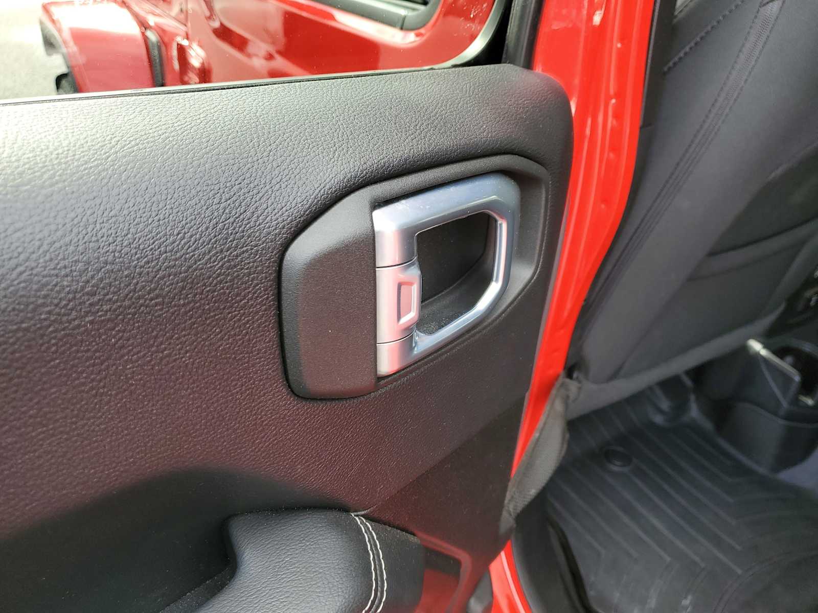 Thumbnail: 2021 Jeep Wrangler - 9