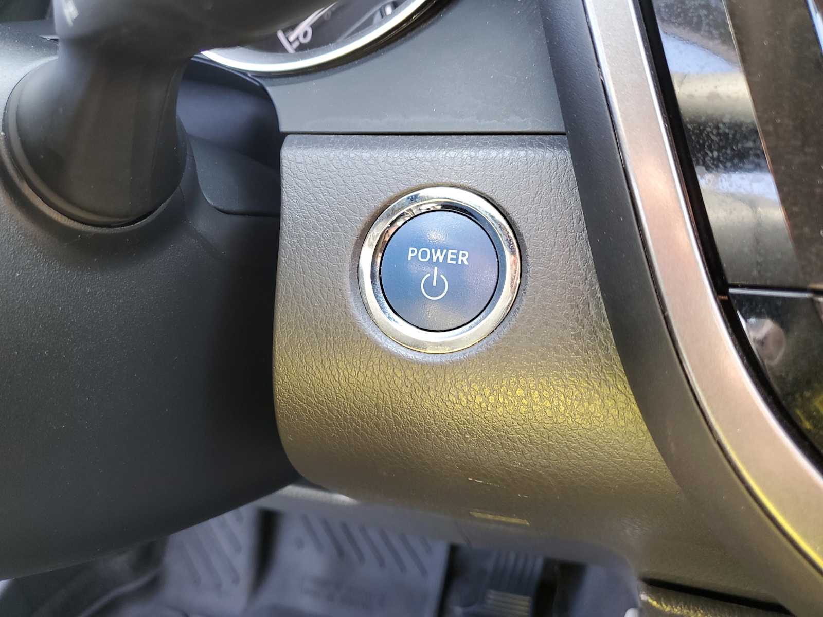 Thumbnail: 2021 Toyota Camry - 26