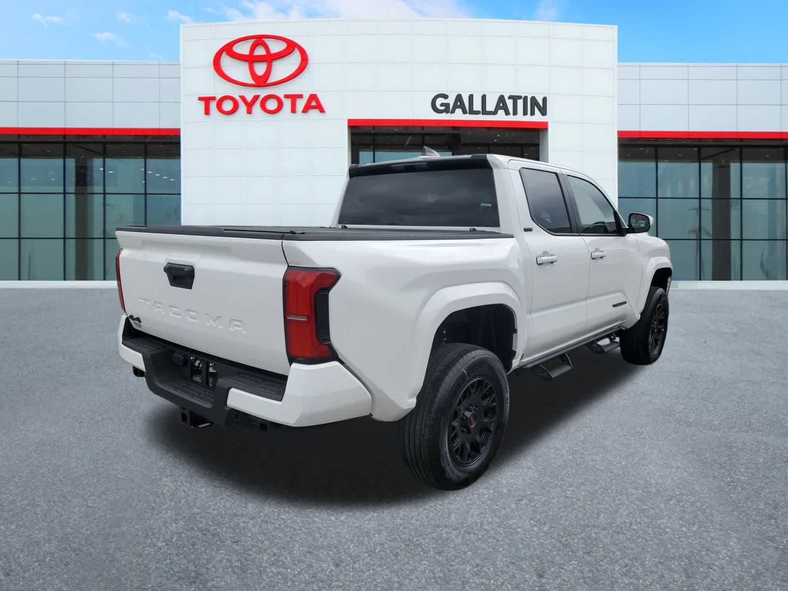 Thumbnail: 2025 Toyota Tacoma - 3