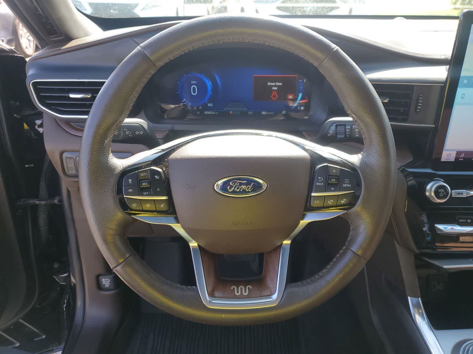 Thumbnail: 2022 Ford Explorer - 24
