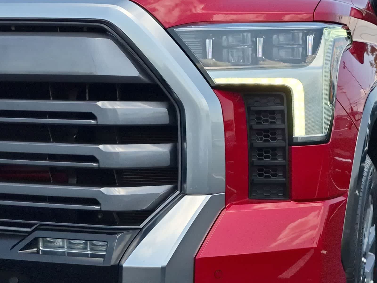 Thumbnail: 2024 Toyota Tundra - 11