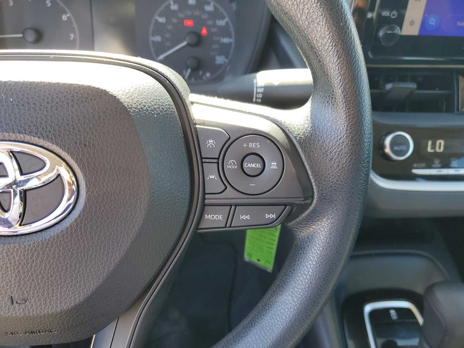 Thumbnail: 2023 Toyota Corolla - 24