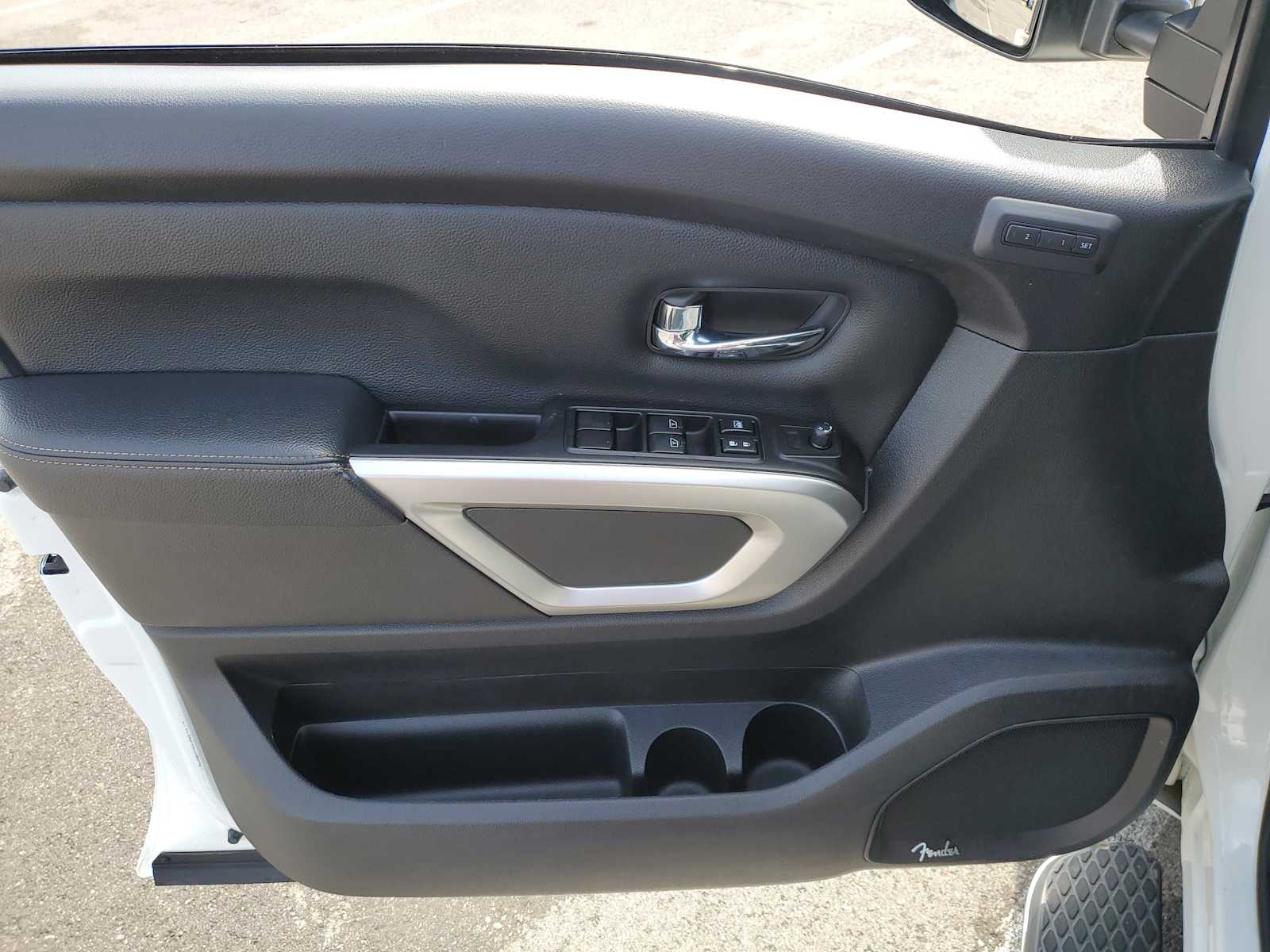 Thumbnail: 2019 Nissan Titan - 15