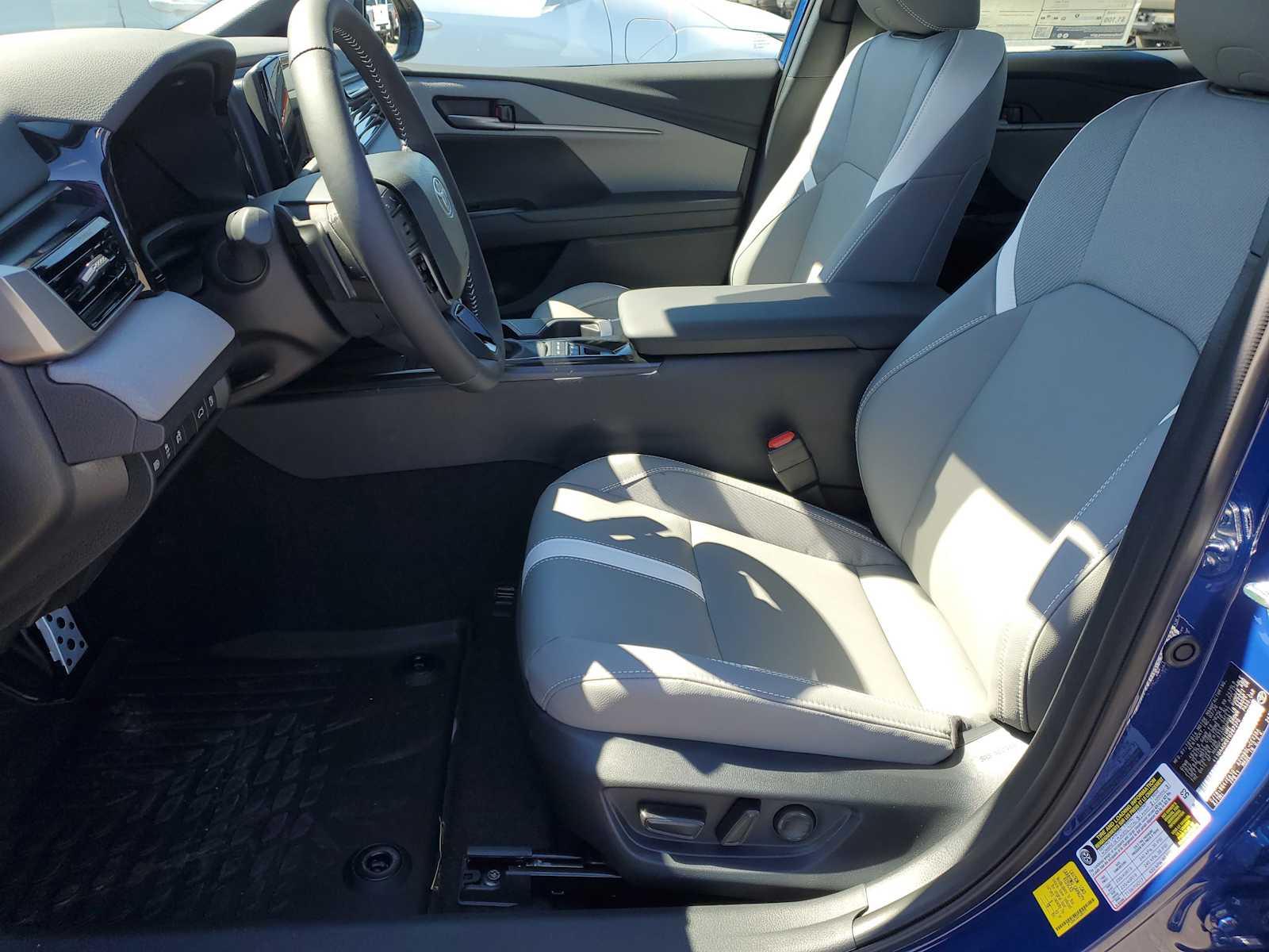 Thumbnail: 2026 Toyota Camry - 18