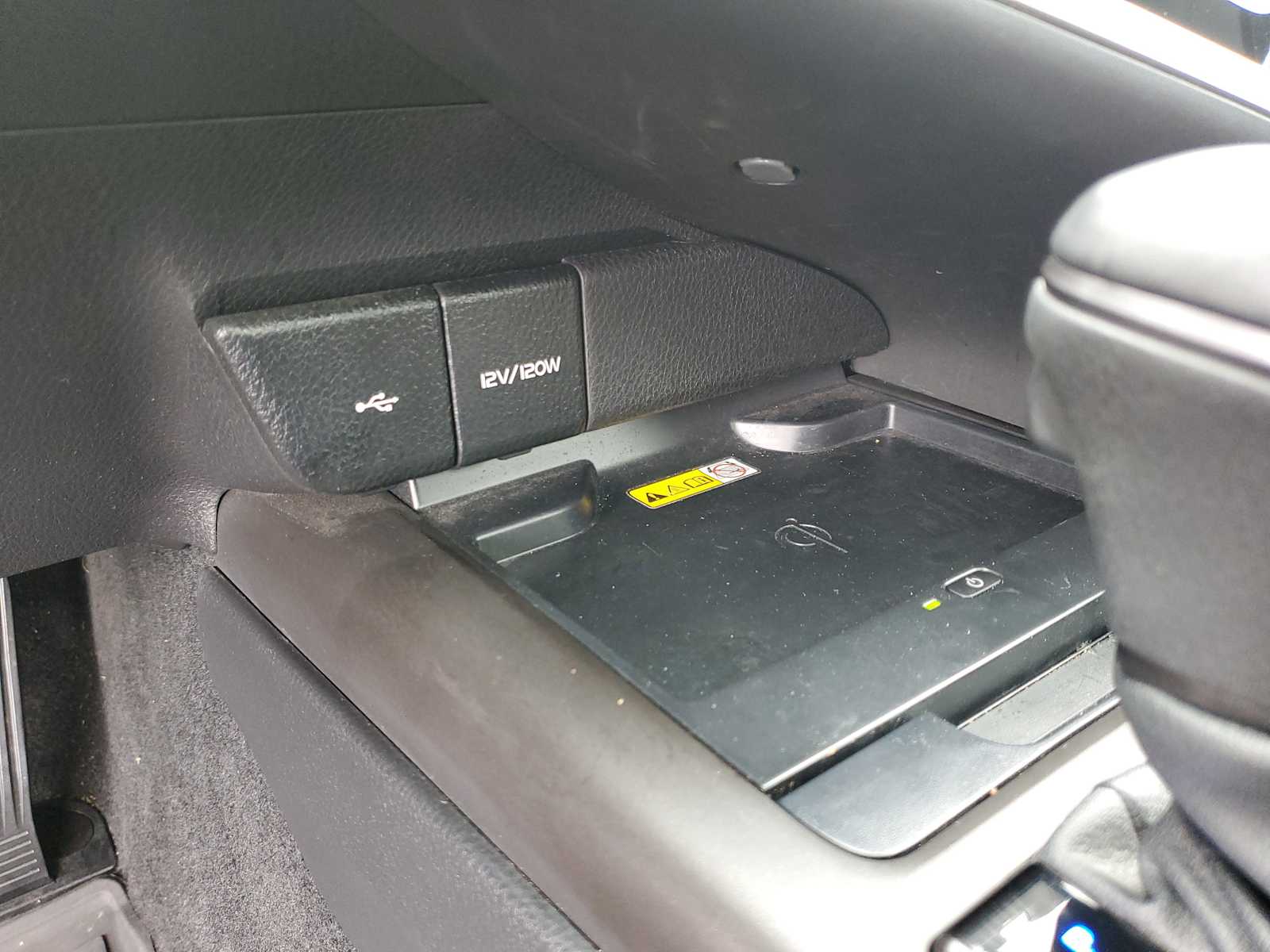 Thumbnail: 2022 Toyota Camry - 29