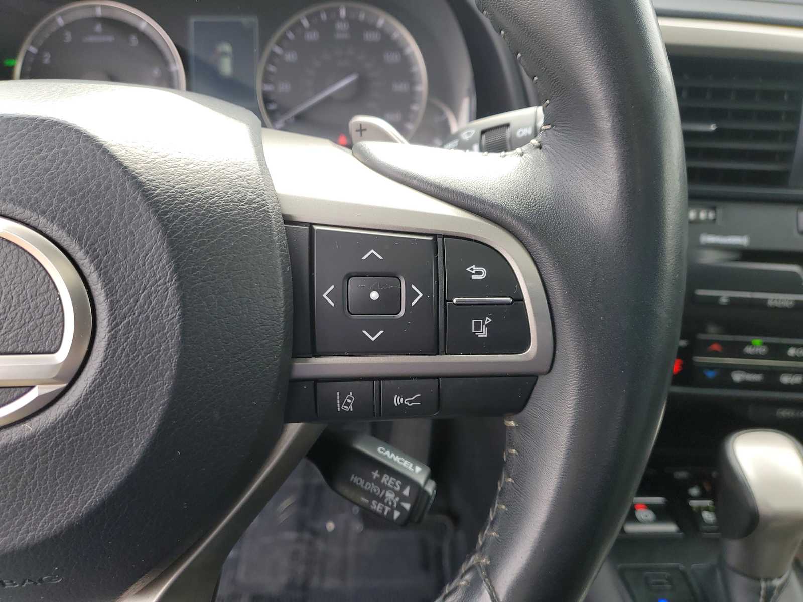 Thumbnail: 2021 Lexus RX - 24