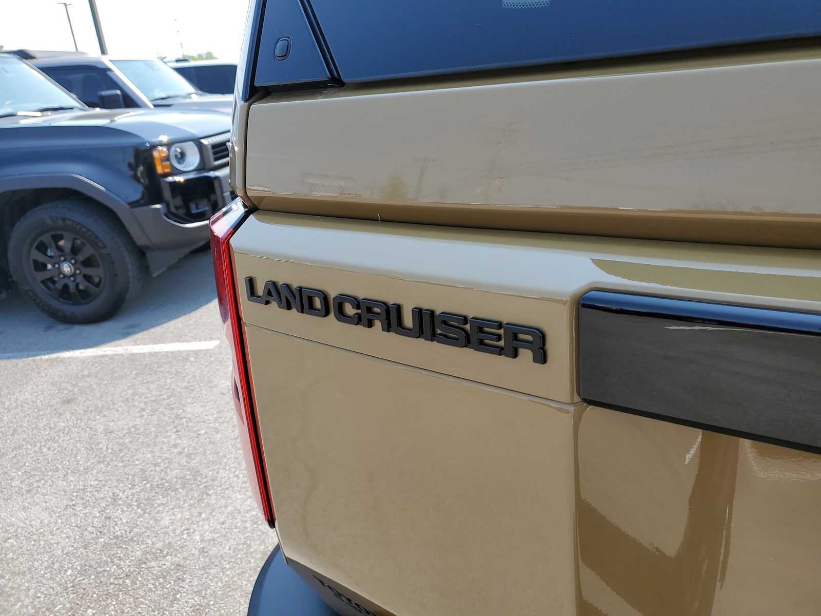 Thumbnail: 2026 Toyota Land Cruiser - 8