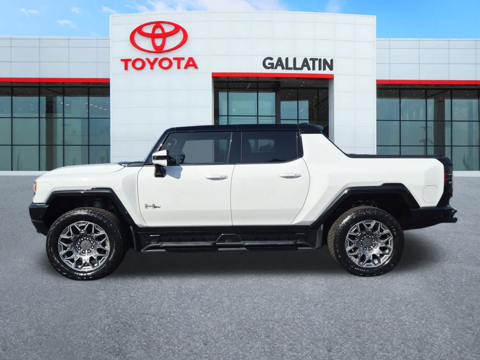 Thumbnail: 2023 GMC Hummer EV - 5