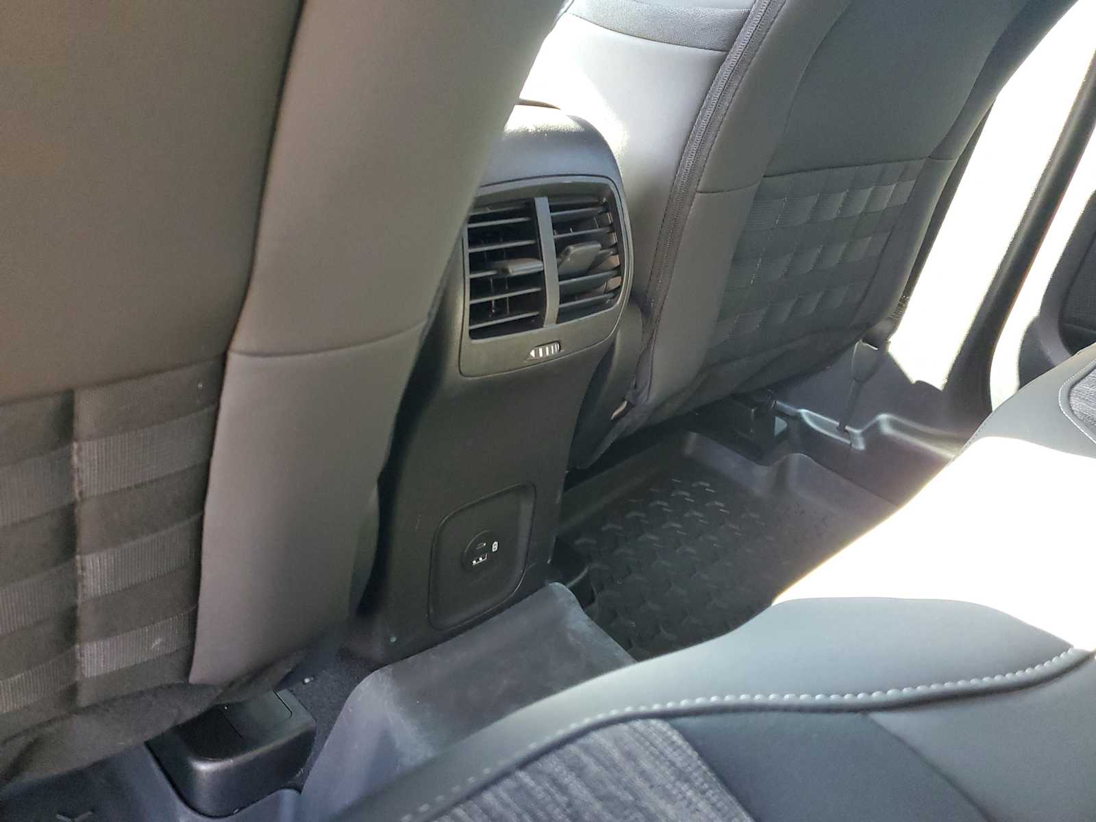 Thumbnail: 2023 Ford Bronco Sport - 14