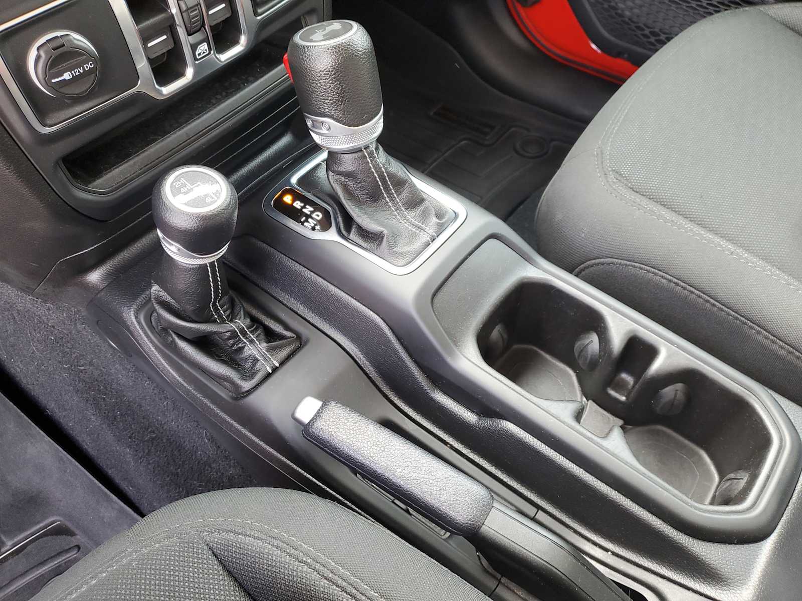 Thumbnail: 2021 Jeep Wrangler - 30