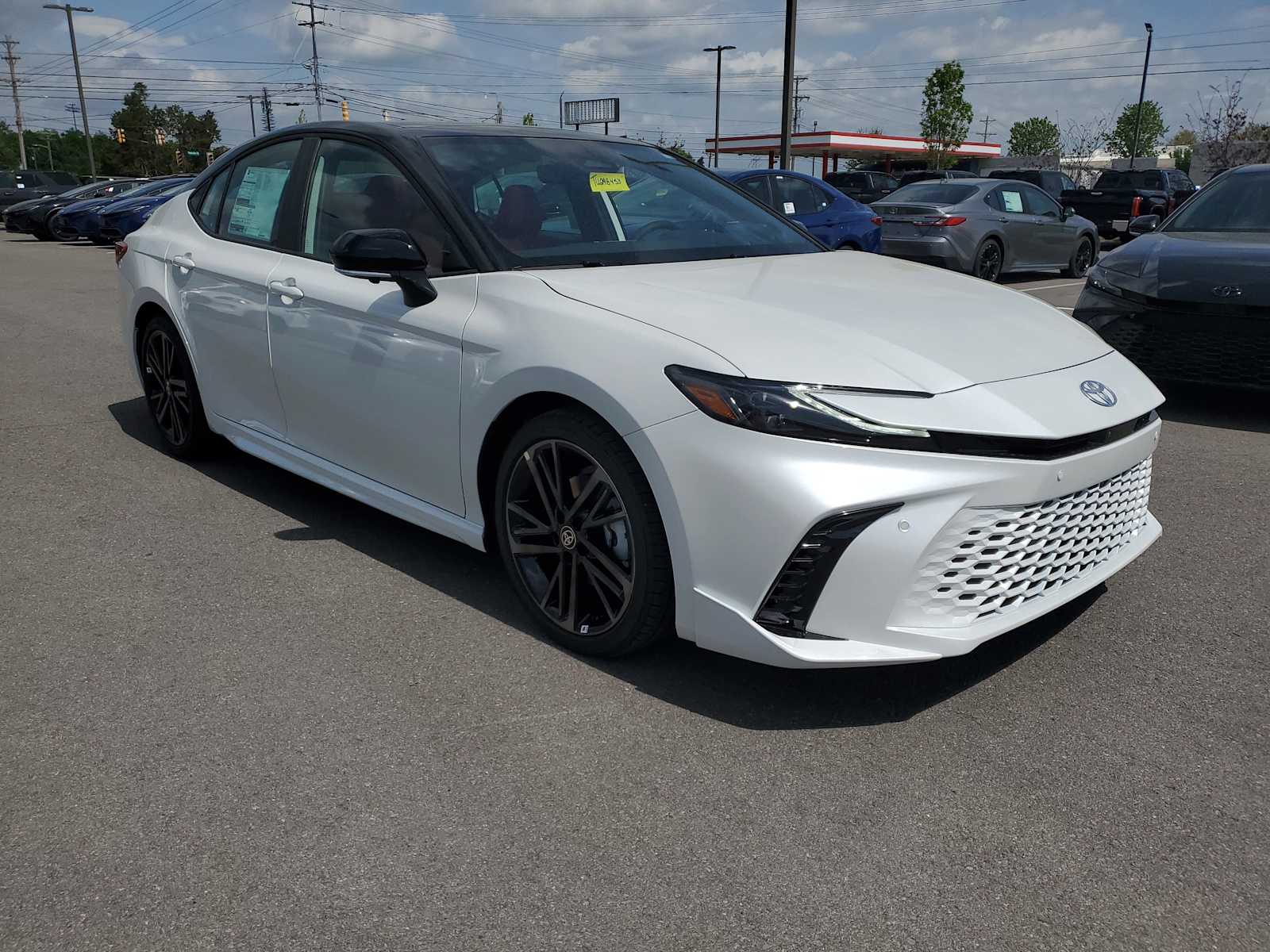 Thumbnail: 2026 Toyota Camry - 4