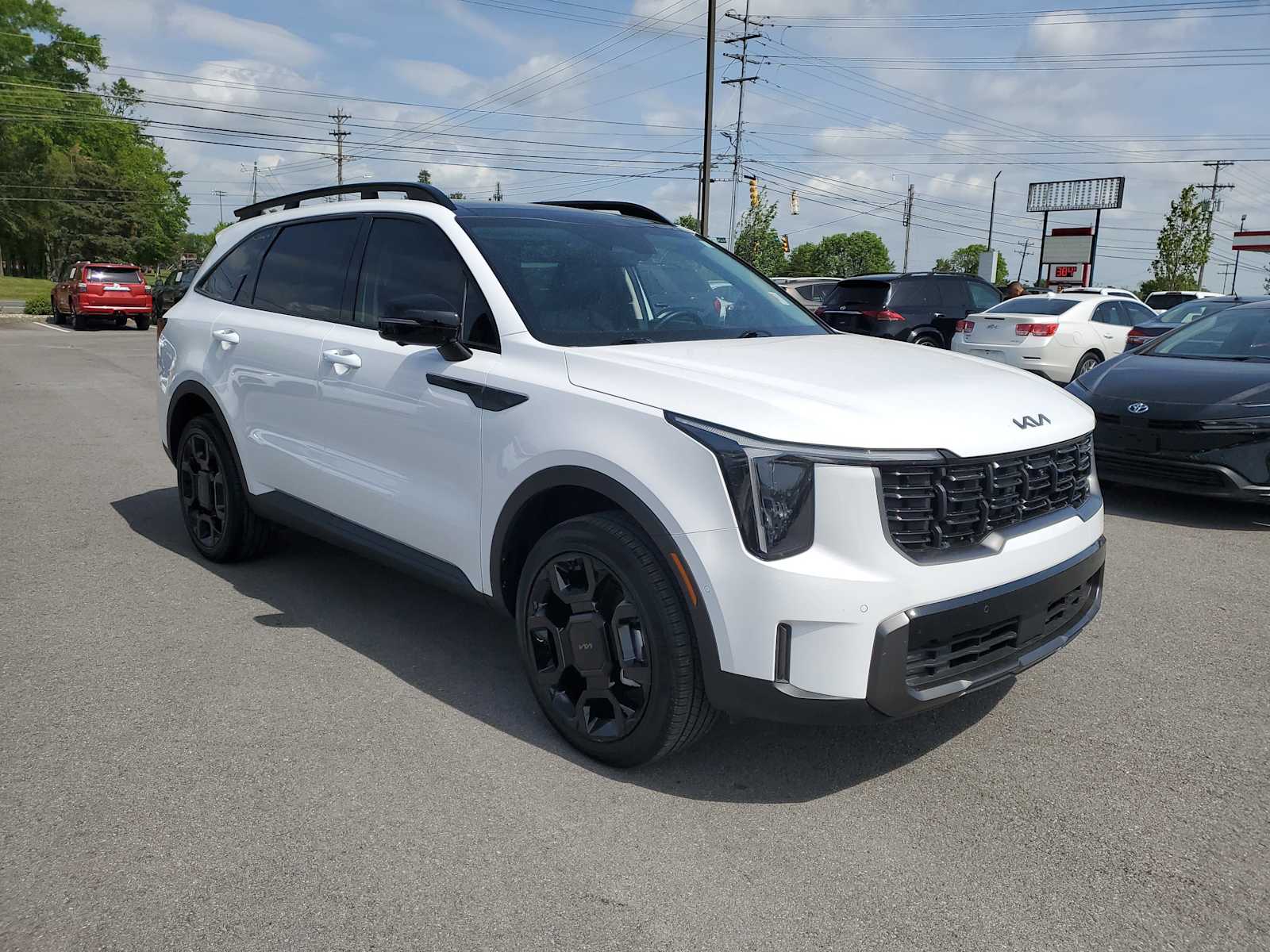 Thumbnail: 2025 Kia Sorento - 4