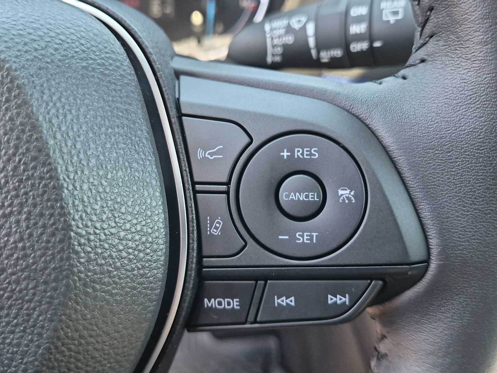 Thumbnail: 2024 Toyota RAV4 - 17