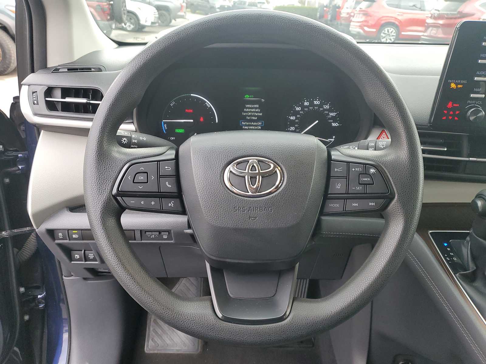 Thumbnail: 2022 Toyota Sienna - 20