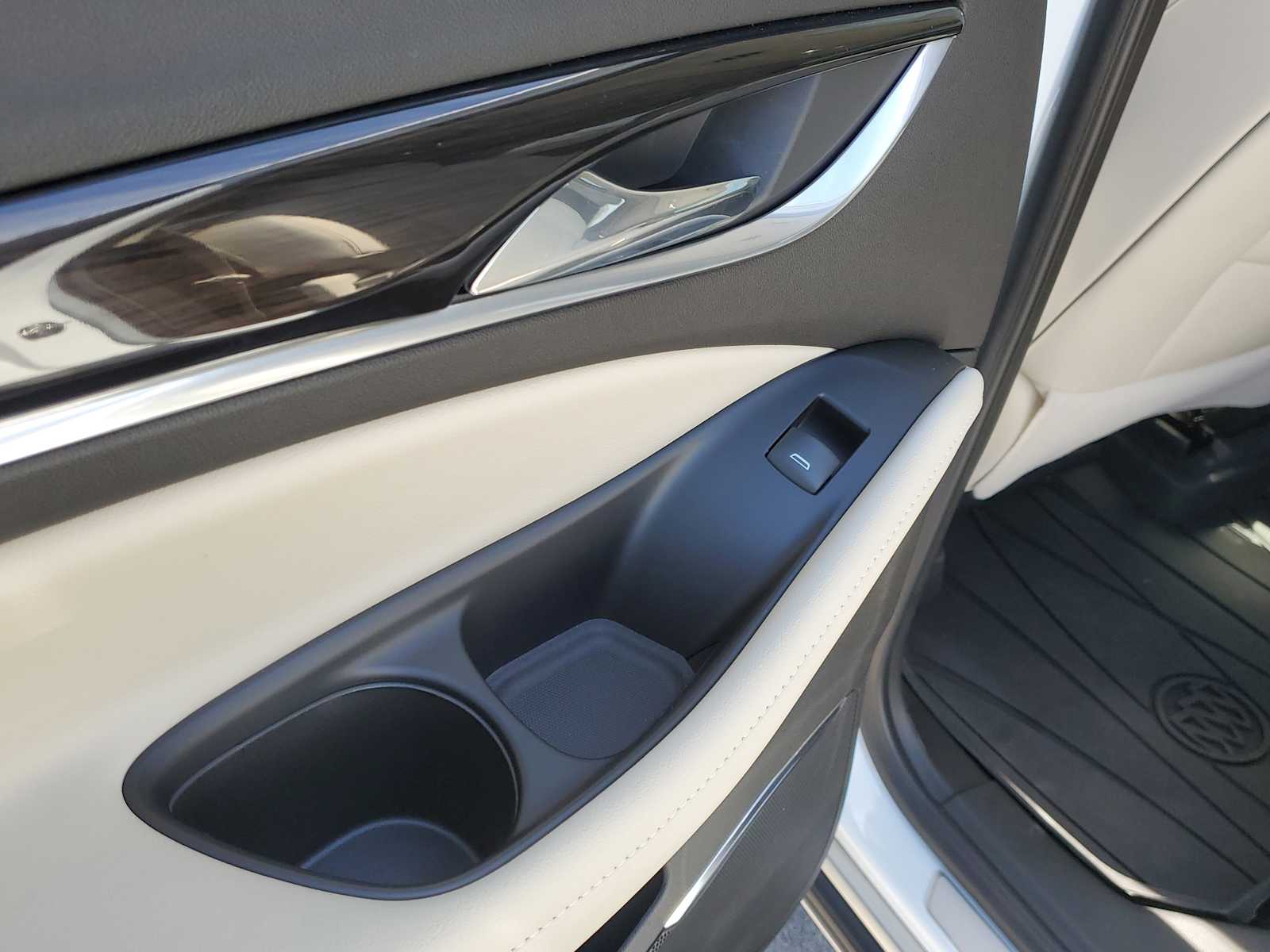 Thumbnail: 2023 Buick Enclave - 11