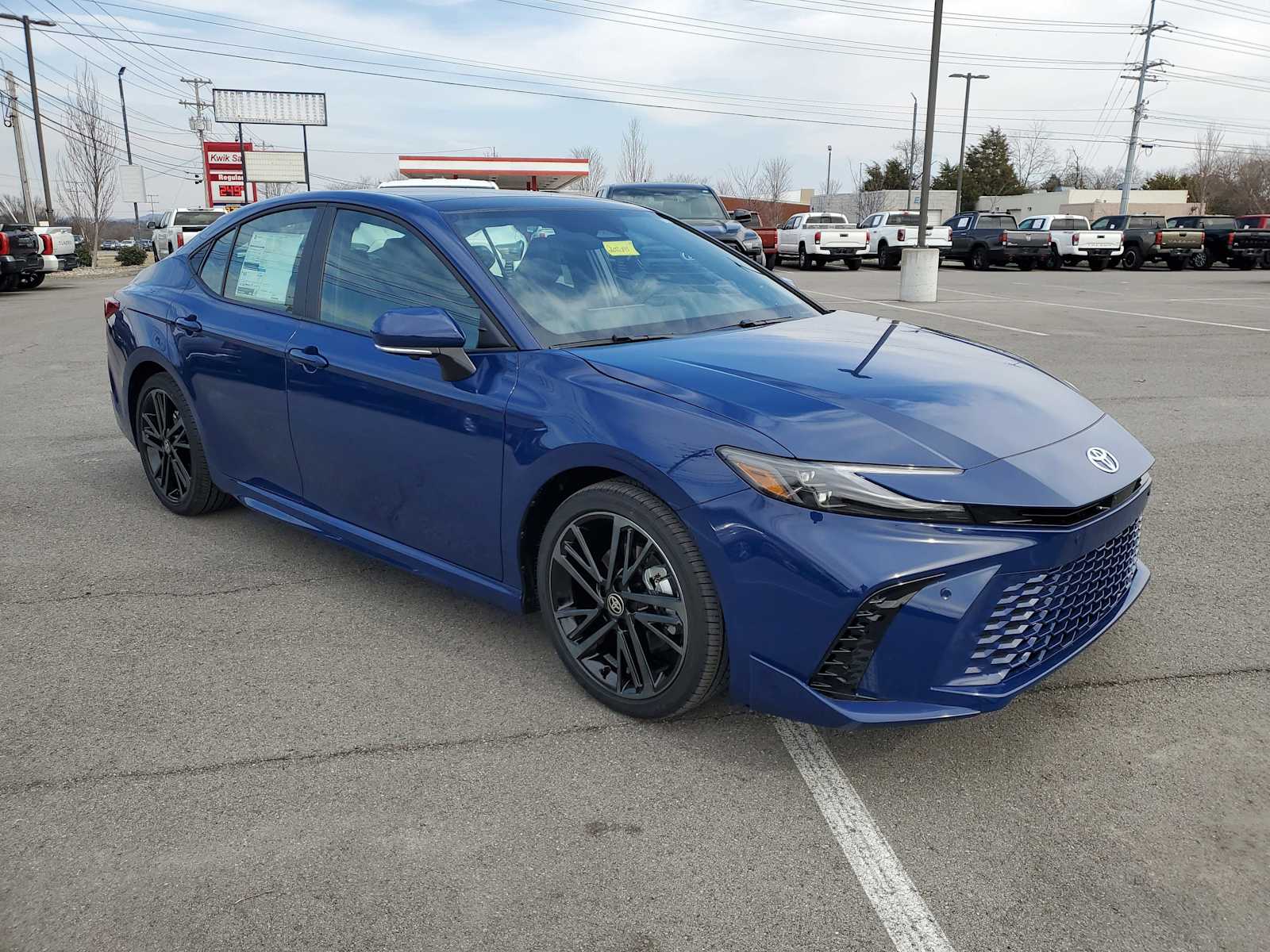 Thumbnail: 2026 Toyota Camry - 4