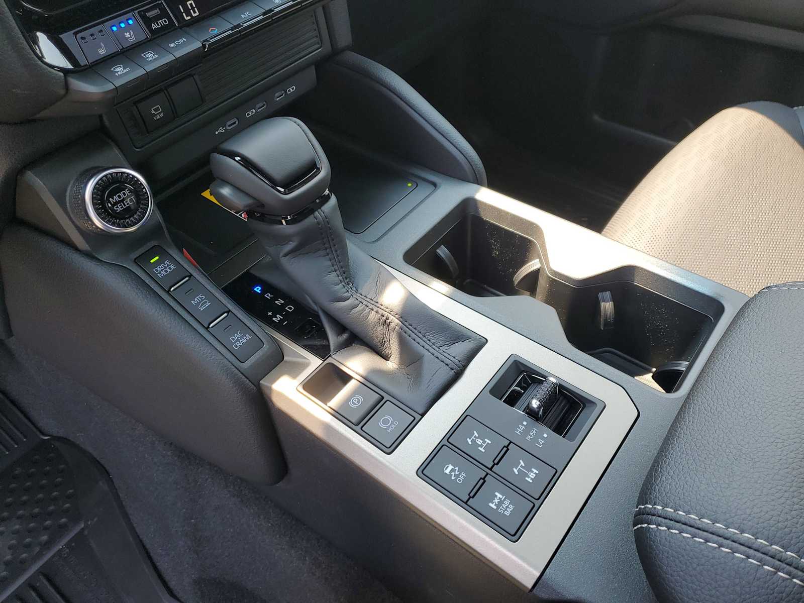 Thumbnail: 2026 Toyota Land Cruiser - 33