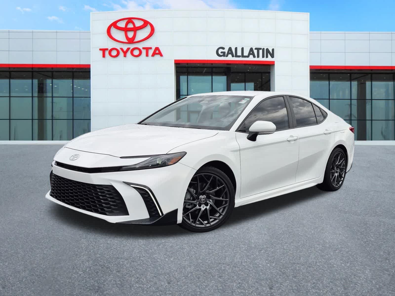 Thumbnail: 2025 Toyota Camry - 1