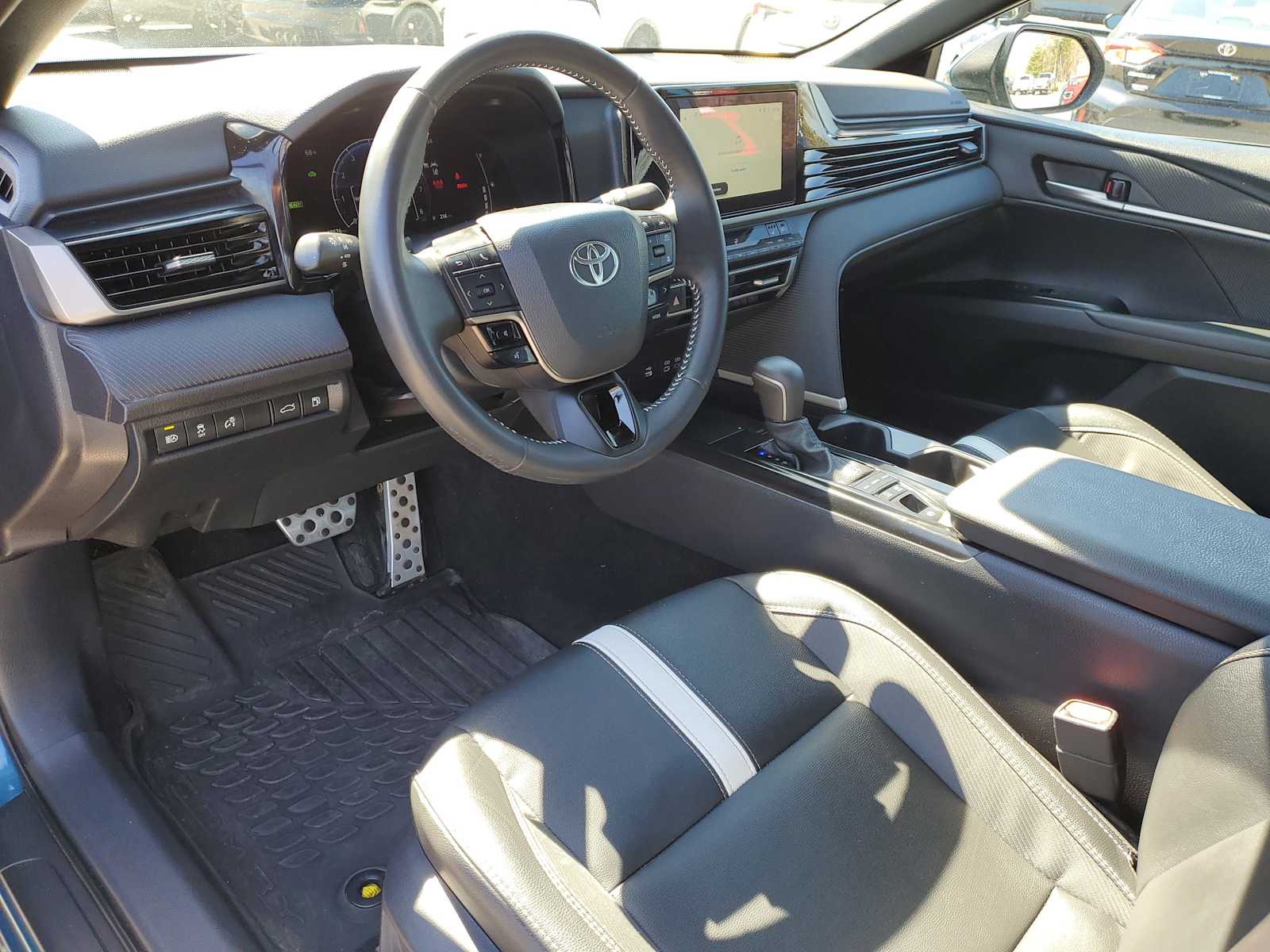 Thumbnail: 2026 Toyota Camry - 20