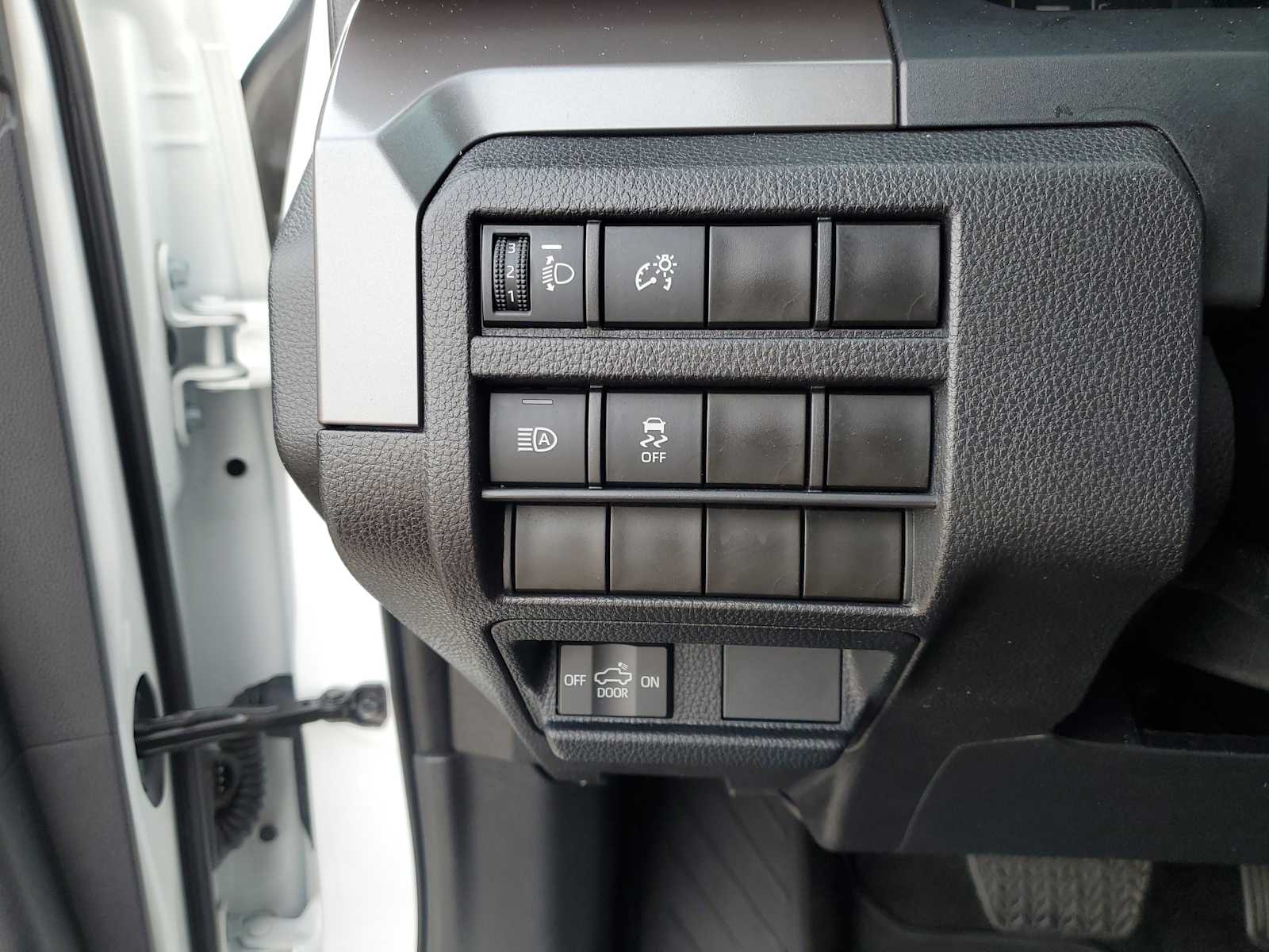 Thumbnail: 2024 Toyota Tacoma - 21