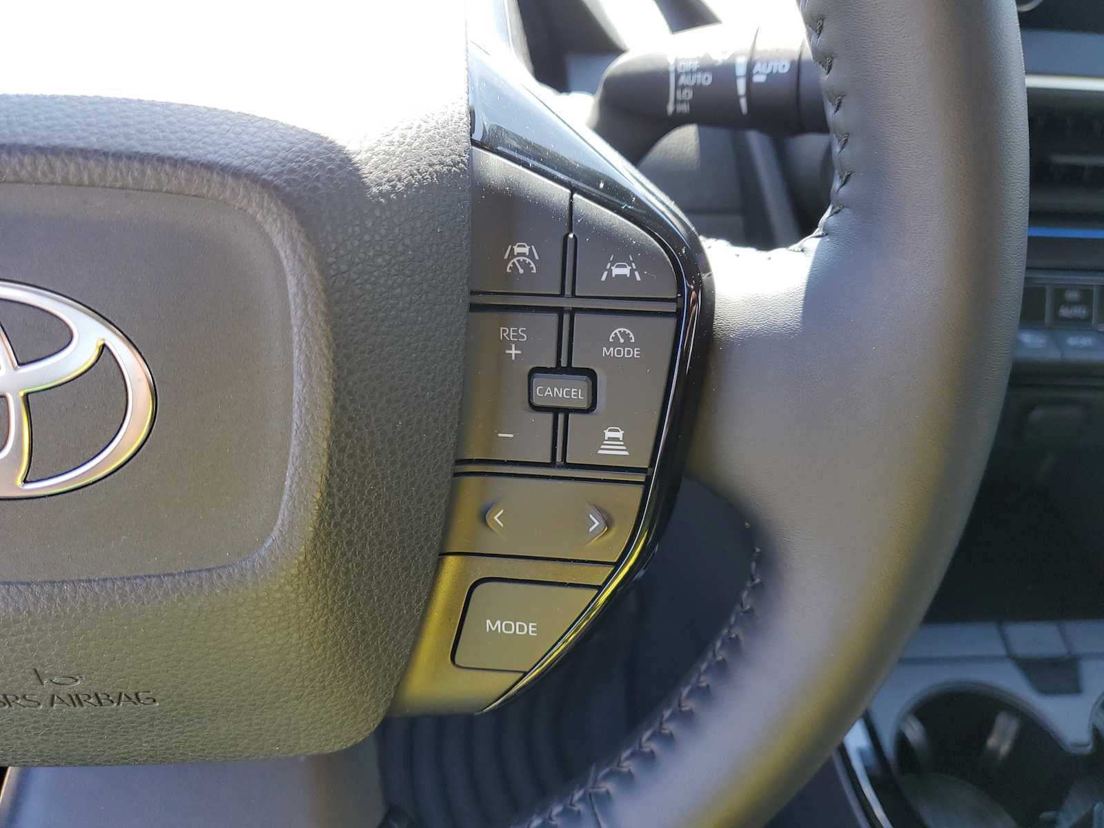 Thumbnail: 2023 Toyota Prius - 24