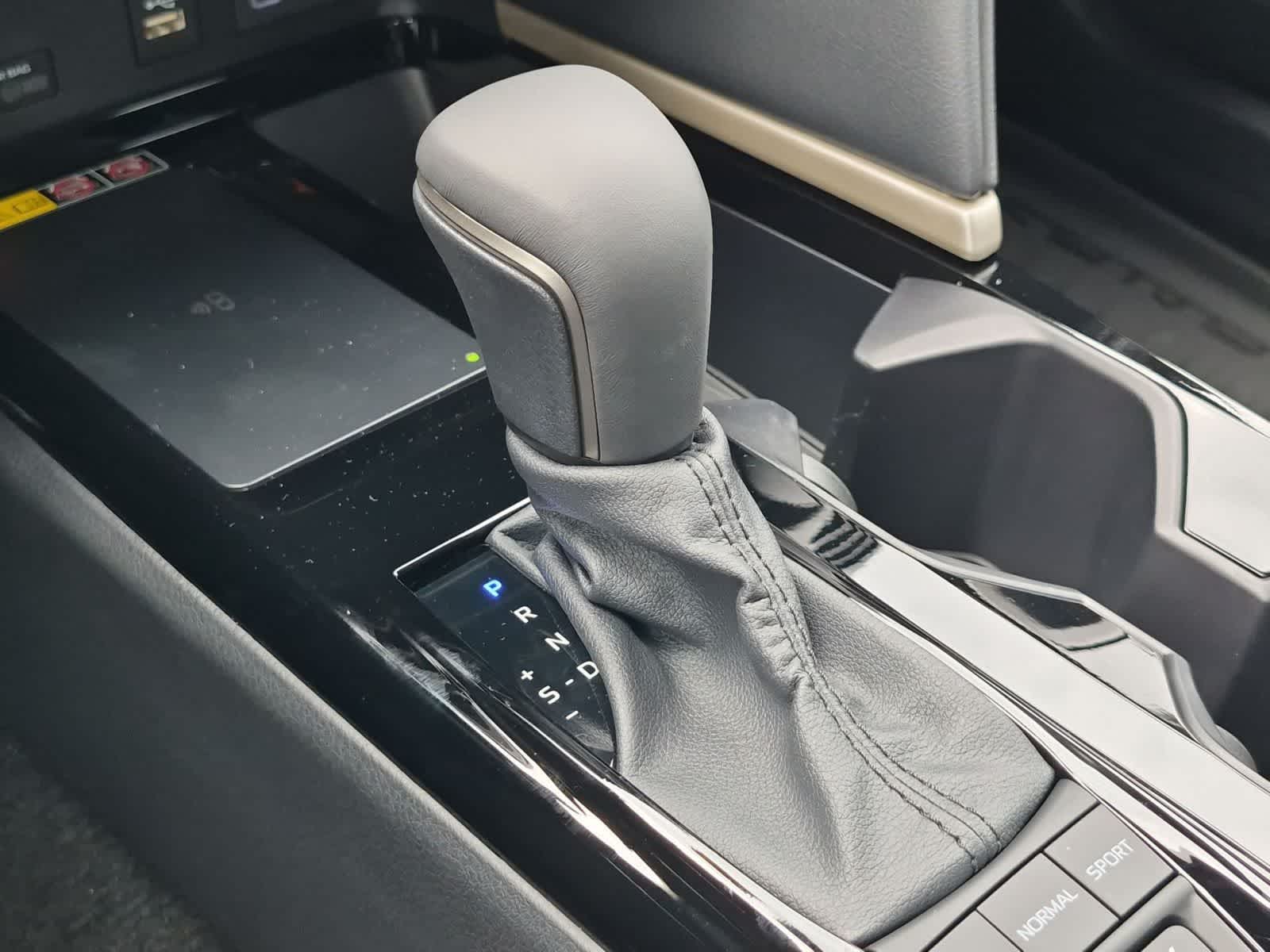 Thumbnail: 2026 Toyota Camry - 33