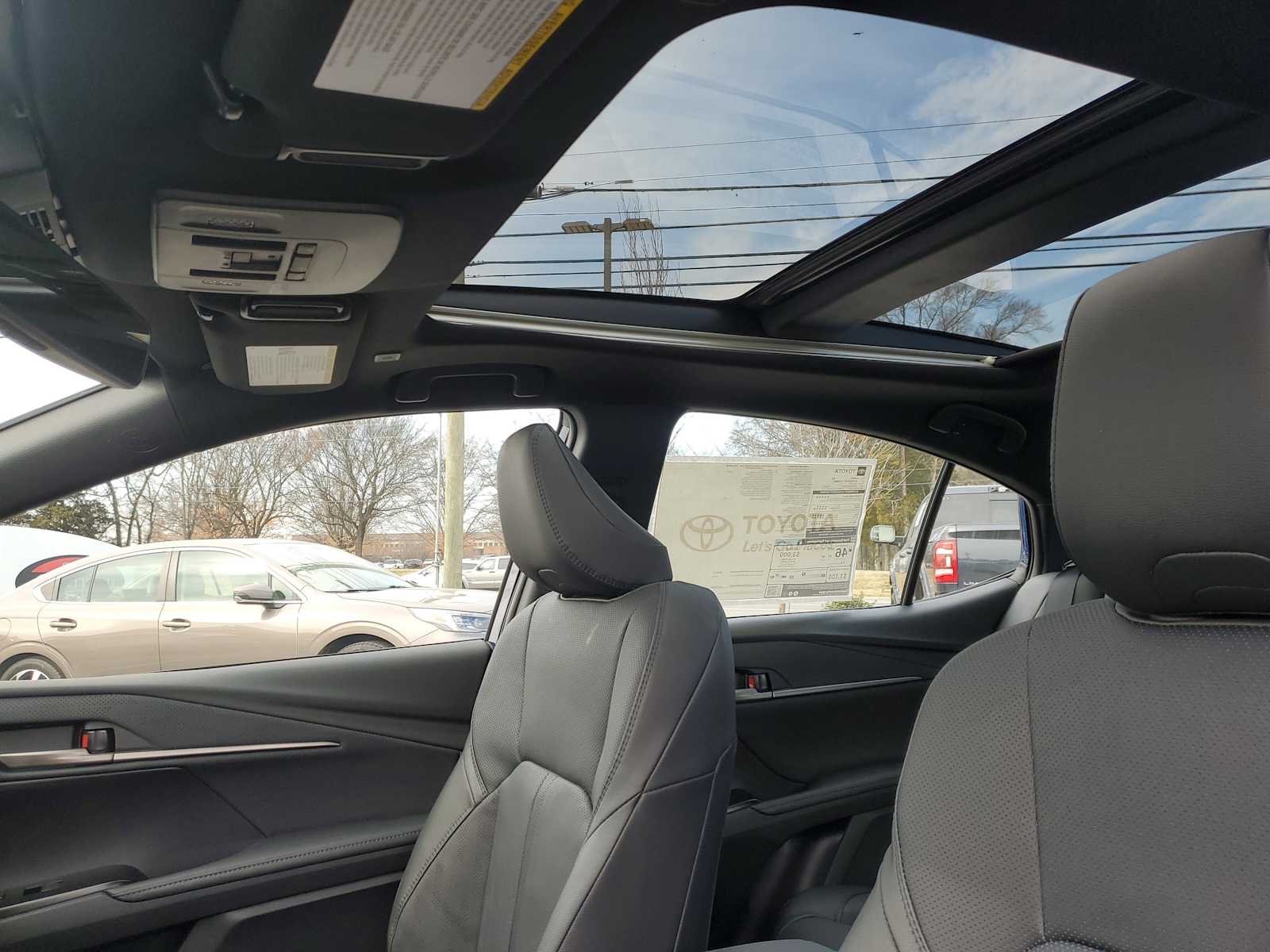 Thumbnail: 2026 Toyota Camry - 17