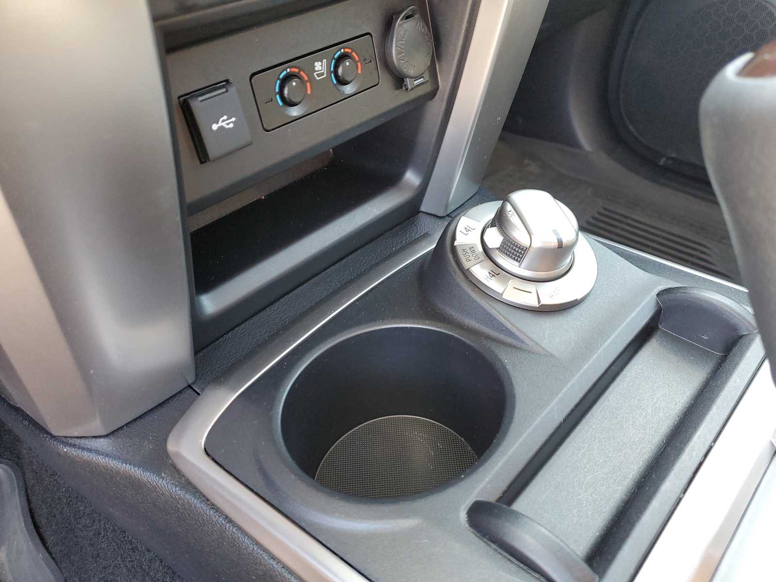 Thumbnail: 2024 Toyota 4Runner - 31