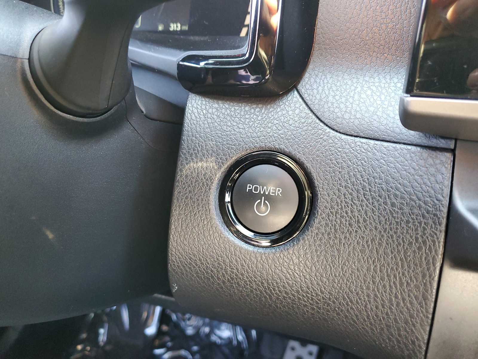 Thumbnail: 2025 Toyota Camry - 27