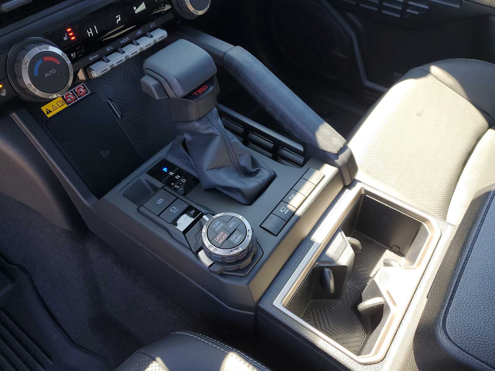 Thumbnail: 2026 Toyota 4Runner - 32